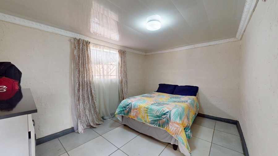 2 Bedroom Property for Sale in Mohadin North West